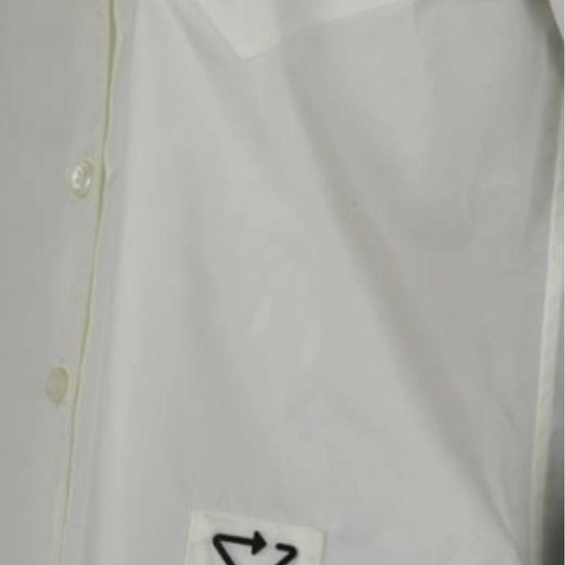 prada 白色短恤-4