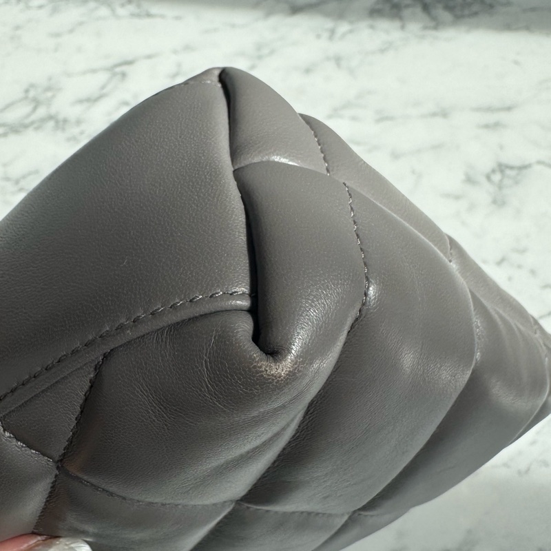 Ysl灰色金logo雲朵包-8