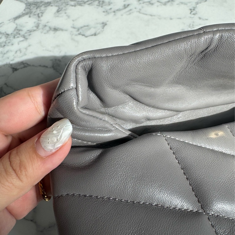 Ysl灰色金logo雲朵包-15