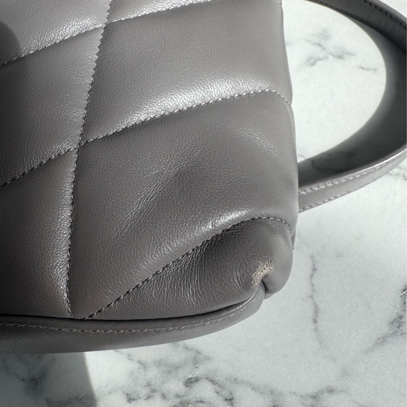 Ysl灰色金logo雲朵包-18