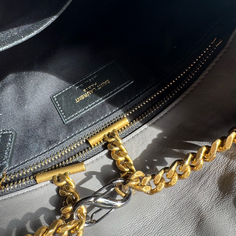 Ysl灰色金logo雲朵包-24