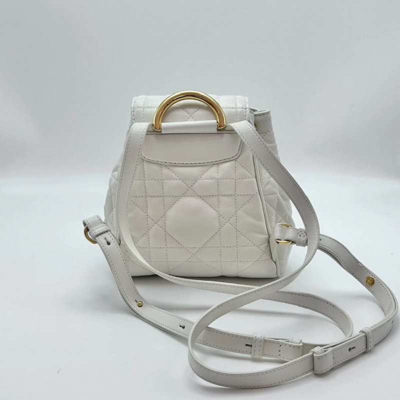 DIOR 奶白色金扣羊皮小號DiorCaro雙肩包17*19*8 98新配件塵袋-4