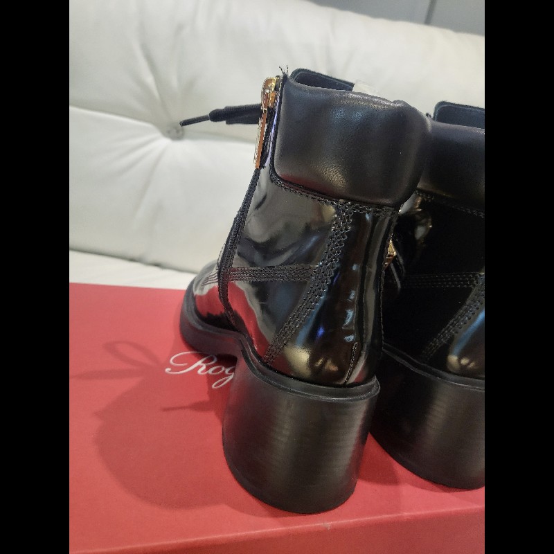 Roger Riviera 37號-6