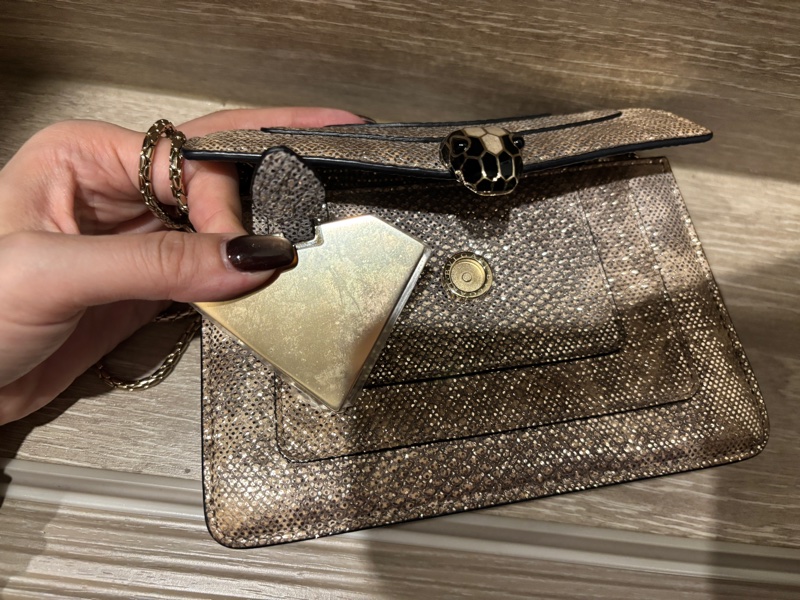 寶格麗Bvlgari Serpenti Forever水蛇皮小包-3