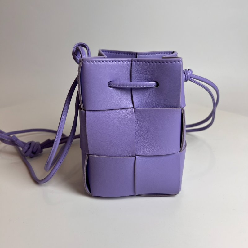 BV 薰衣草紫大編織2*3水桶包-1