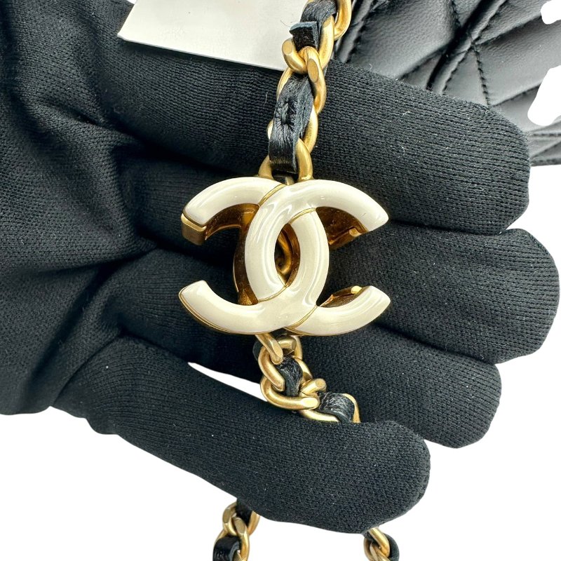 【美收精品】CHANEL 香奈兒經典雙C菱格紋小羊皮LOGO鏈帶手斜背包(黑色) B-958【隔月月中將轉賣至日本 上架期限30天】-10