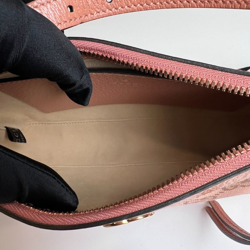 GUCCI 粉帆布單肩包-5