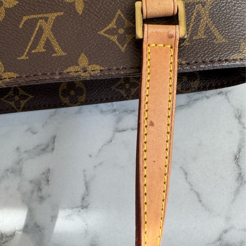 LV花紋薇薇安菜籃子pm 絕版買不到了-36