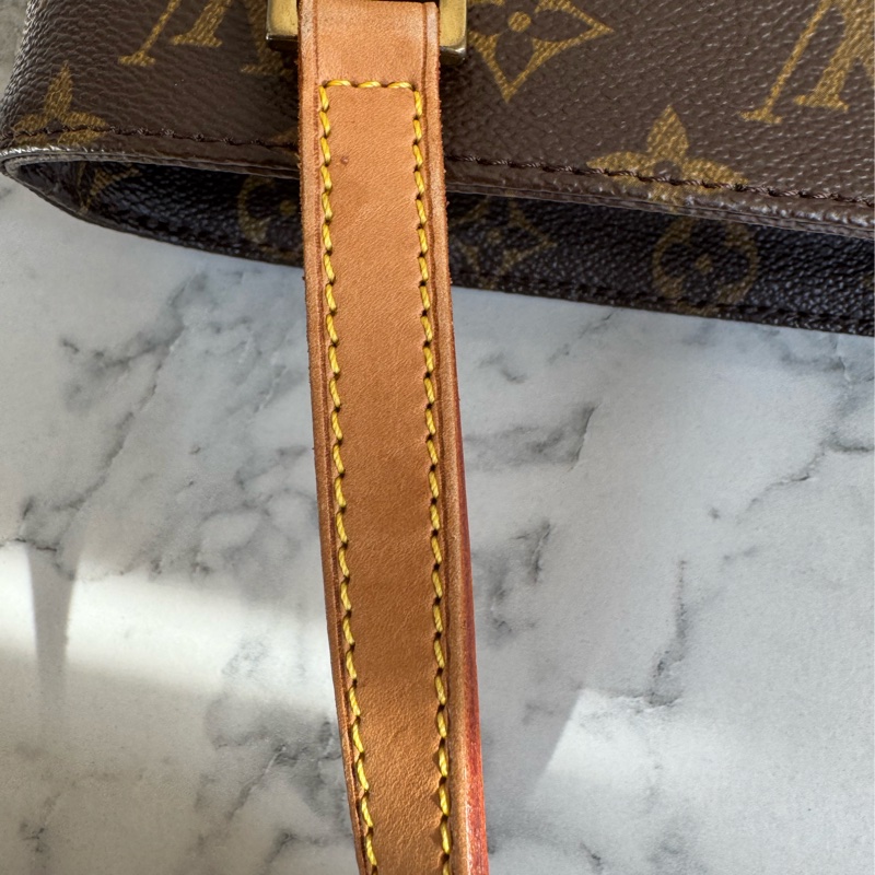 LV花紋薇薇安菜籃子pm 絕版買不到了-37