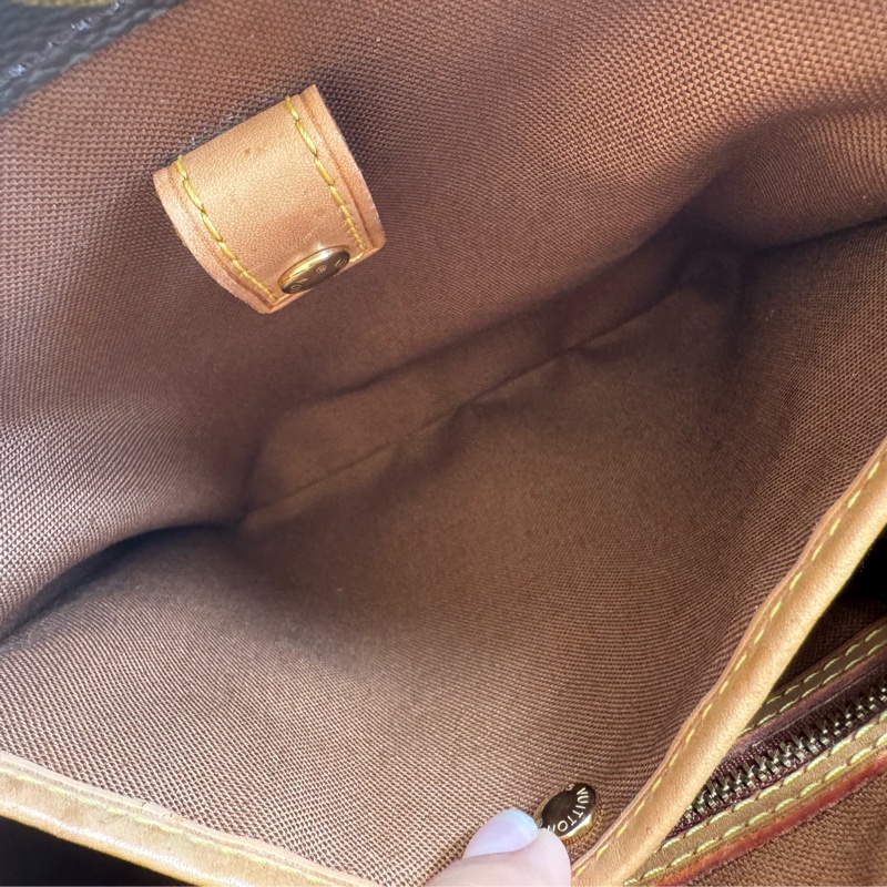 LV花紋薇薇安菜籃子pm 絕版買不到了-54