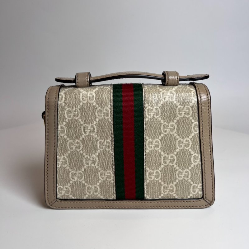 GUCCI燕麥奶老花金扣金鍊包-1