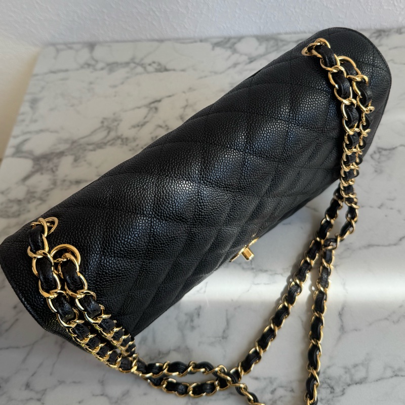 Chanel黑色荔枝金雙C jumbo 價格甜到爆✨-14
