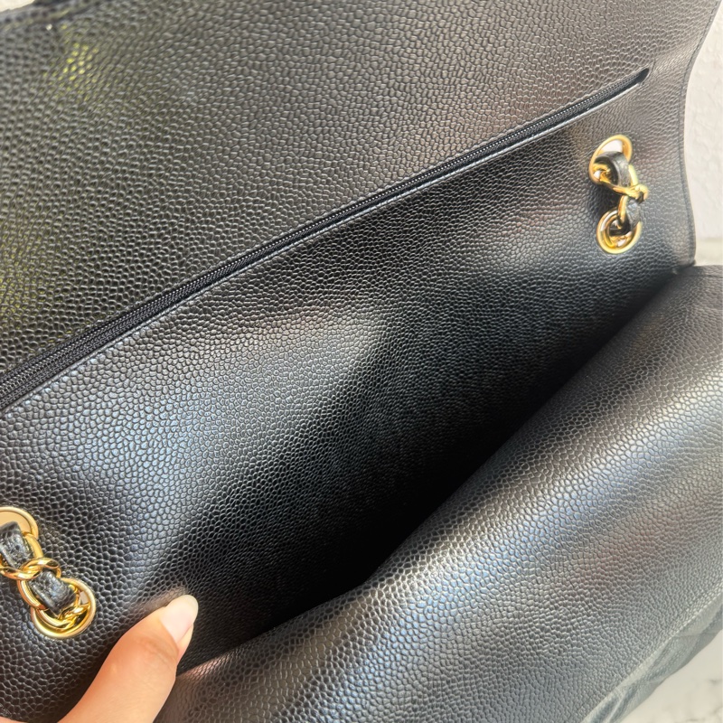 Chanel黑色荔枝金雙C jumbo 價格甜到爆✨-23