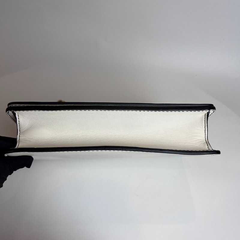 DIOR 白皮革Jadior鍊條包-4