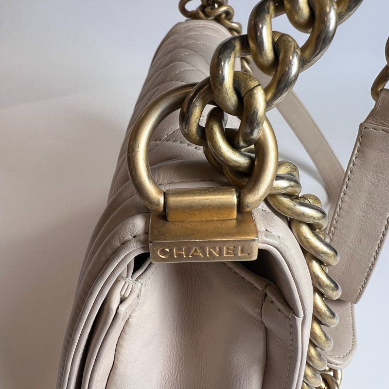 CHANEL BOY25 包粉復古金-10