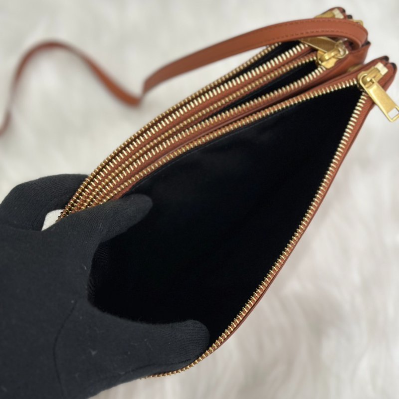 CELINE Trio多隔層斜背包 - 焦糖棕-6