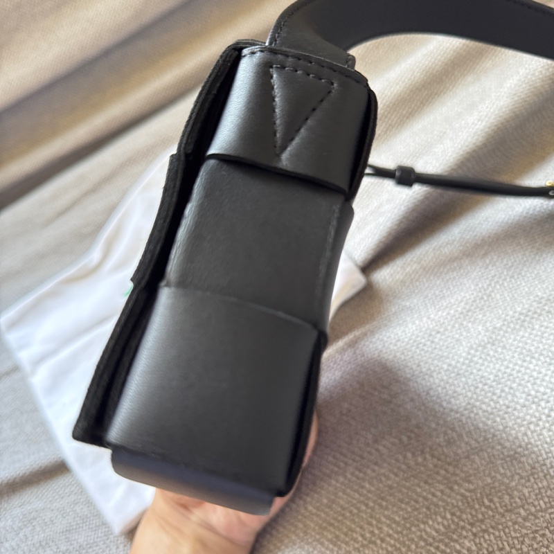 Bottega Veneta Cassette-11