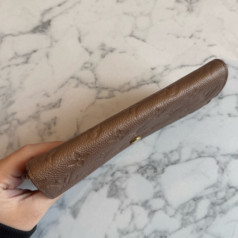 LV奶茶色信封釦式長夾➕零錢包-2