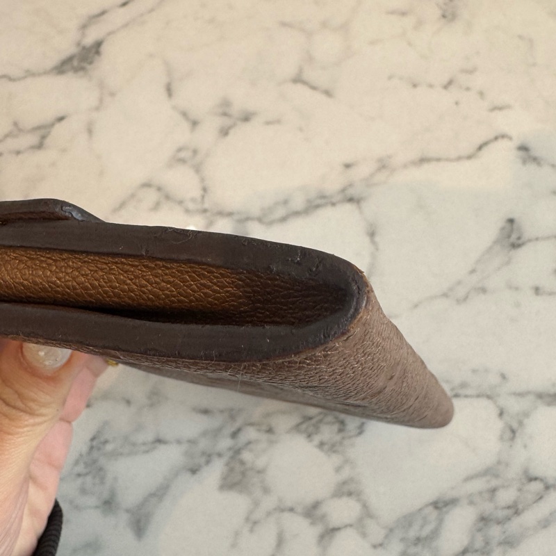 LV奶茶色信封釦式長夾➕零錢包-8