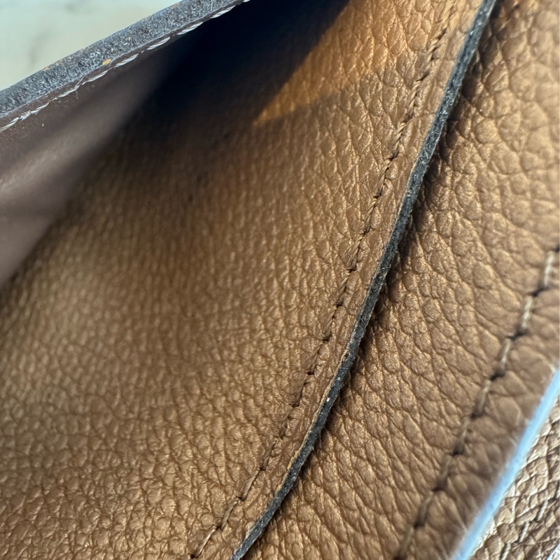 LV奶茶色信封釦式長夾➕零錢包-22