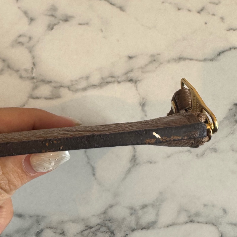 LV奶茶色信封釦式長夾➕零錢包-39