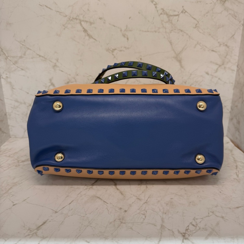 VALENTINO多彩鉚釘全皮兩用包-4