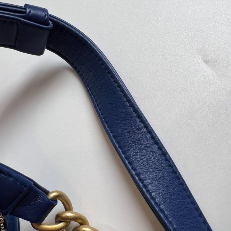 CHANEL BOY20 羊皮金扣藍色 24開-13