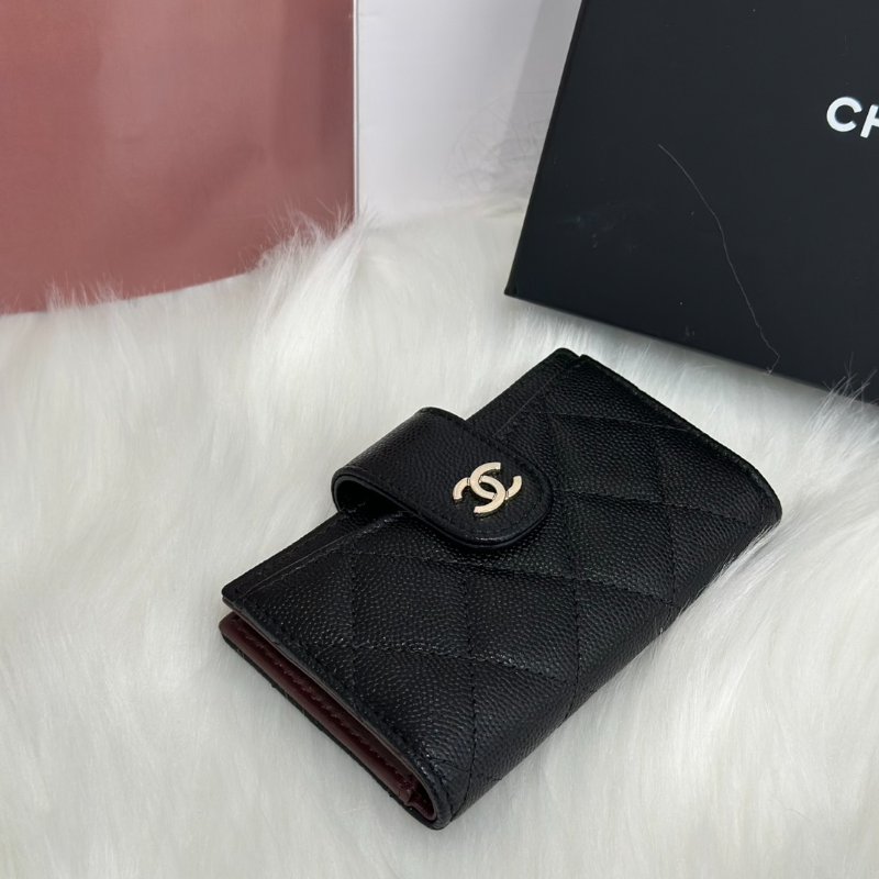 CHANEL 23B粒面牛皮雙折卡包 - 黑金30開-5