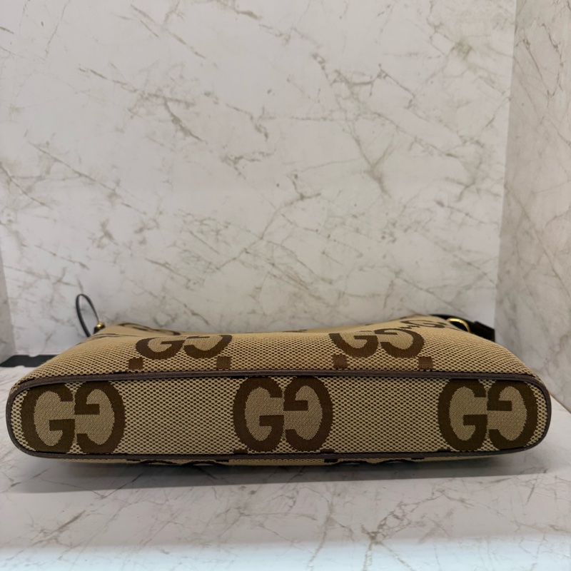 GUCCI 緹花布大LOGO斜背包-4