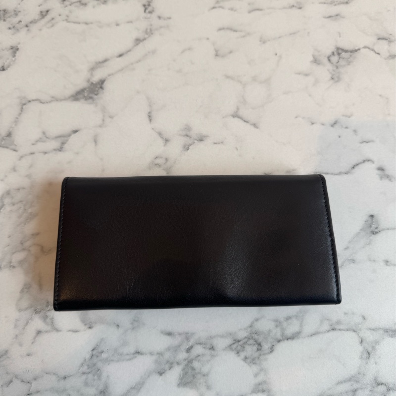 Ferragamo 黑皮革玫瑰金釦式長夾-2