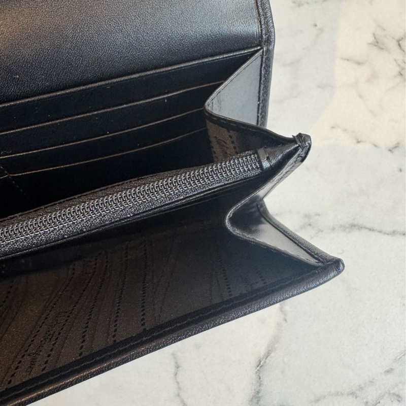 Ferragamo 黑皮革玫瑰金釦式長夾-15