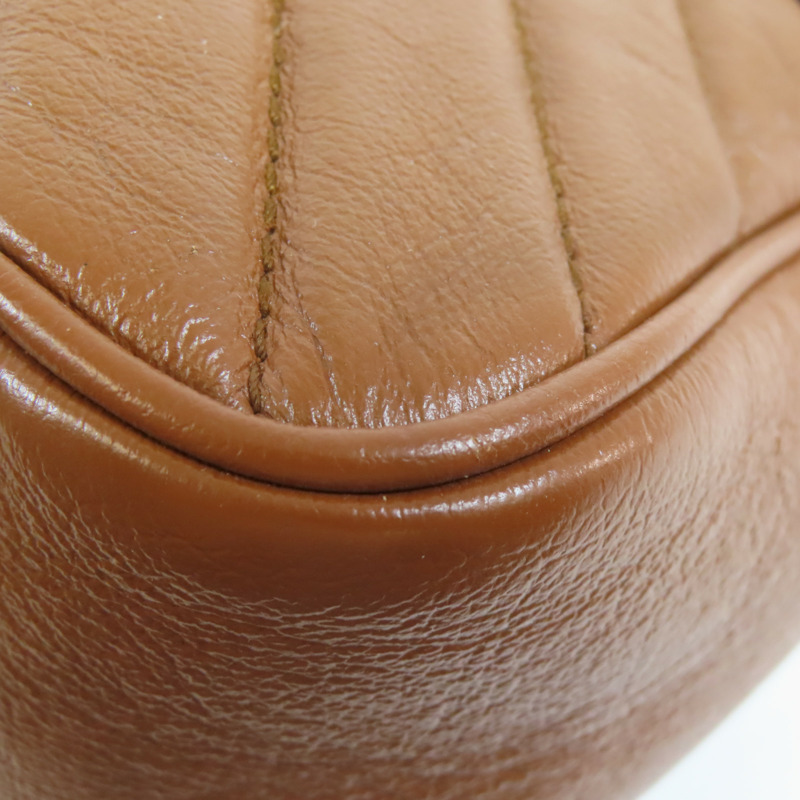 GUCCI 牛皮皮革GG Marmont金扣肩背袋-10