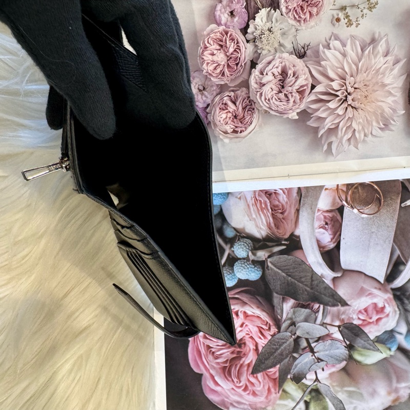 愛馬仕經典H扣黑色牛皮短夾-7