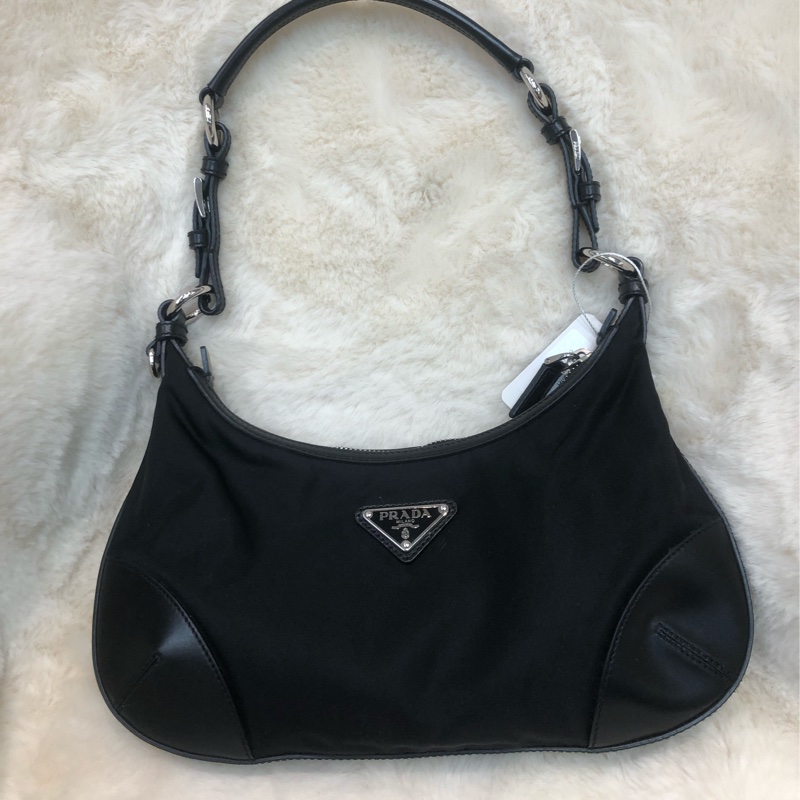 Prada Hobo 黑色腋下包 XB834-0