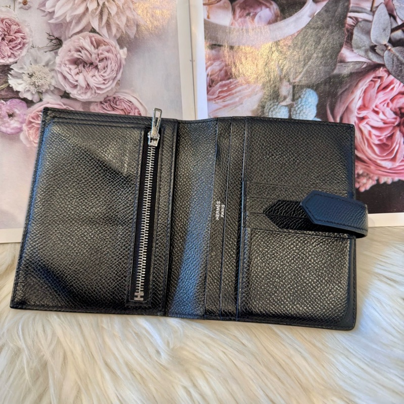 愛馬仕經典H扣黑色牛皮短夾-4