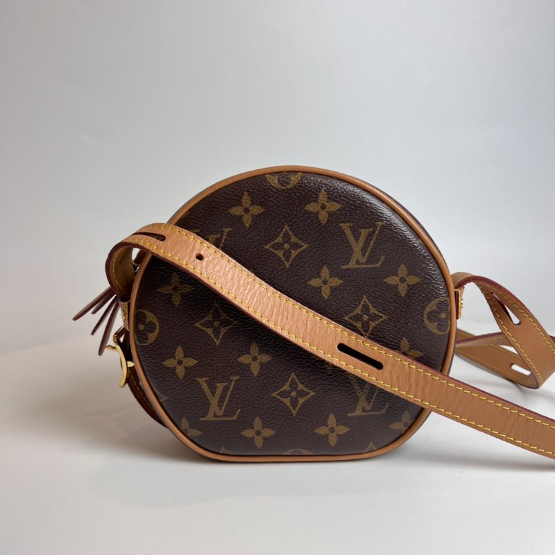 LV CHAPEAU SOUPLE PM 圓餅斜肩包-0