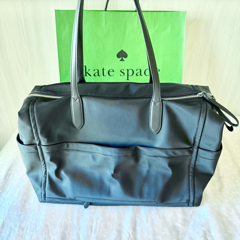 Kate Spade 黑色大型旅行袋— 全新、附包裝與標籤(吊牌已拆)-3