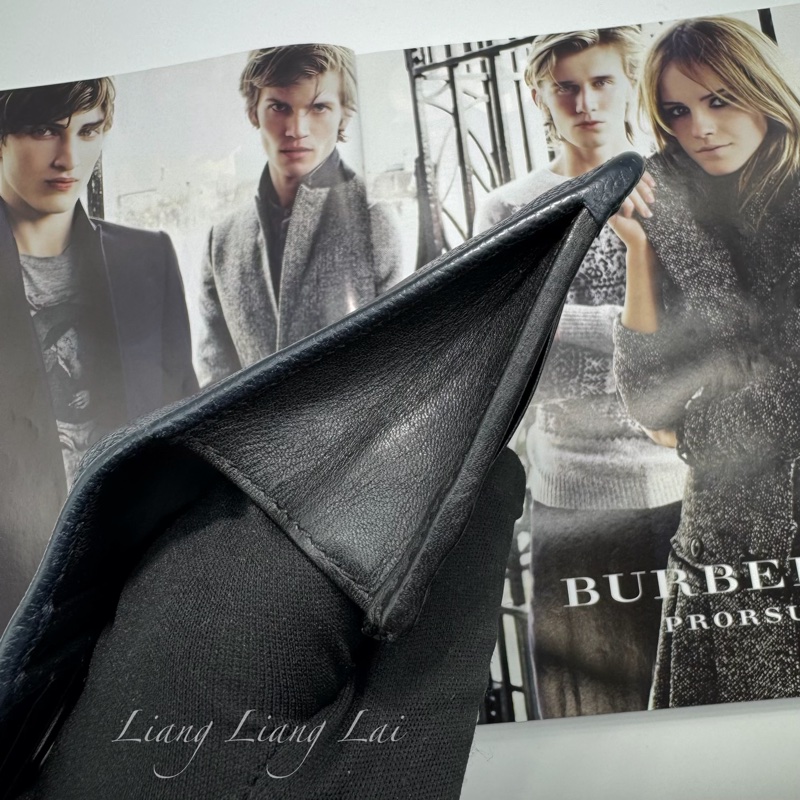 BURBERRY荔枝紋小牛皮深藍色對開長夾-13