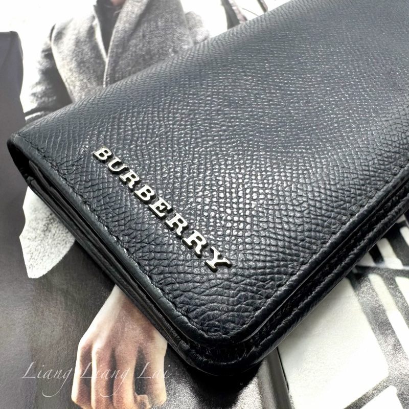 BURBERRY荔枝紋小牛皮深藍色對開長夾-21