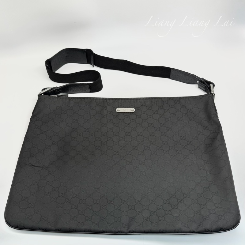 GUCCI經典雙G LOGO緹花緞面皮飾邊大斜背包-0