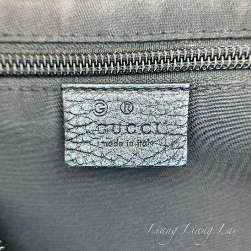 GUCCI經典雙G LOGO緹花緞面皮飾邊大斜背包-3