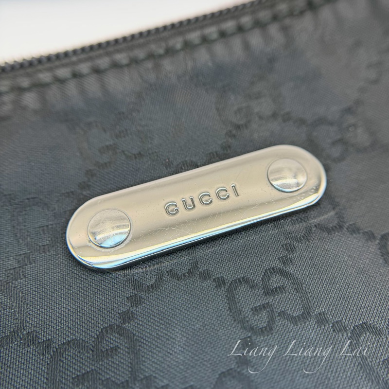 GUCCI經典雙G LOGO緹花緞面皮飾邊大斜背包-13