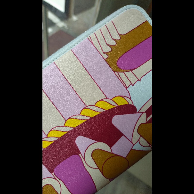 Hermes 淺灰皮彩繪蛋糕圖案拉鍊長夾-4