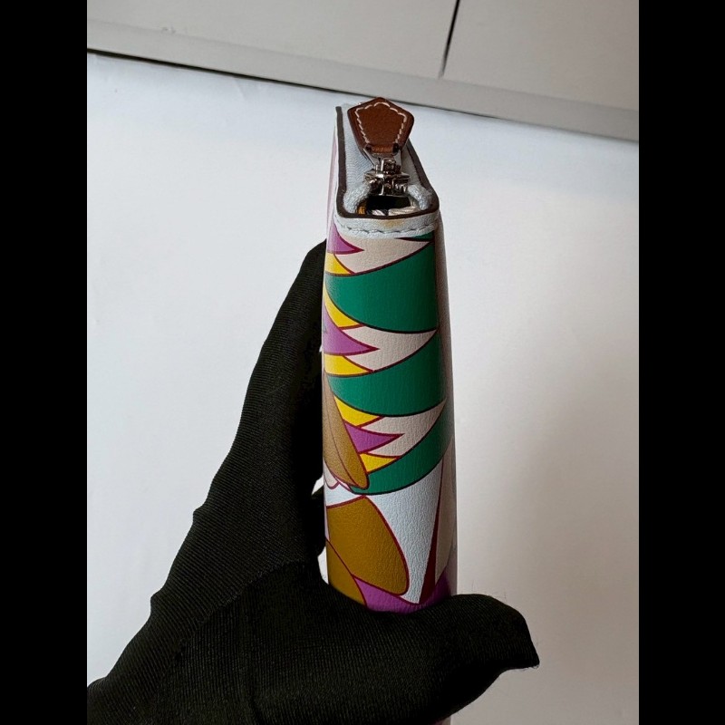 Hermes 淺灰皮彩繪蛋糕圖案拉鍊長夾-14