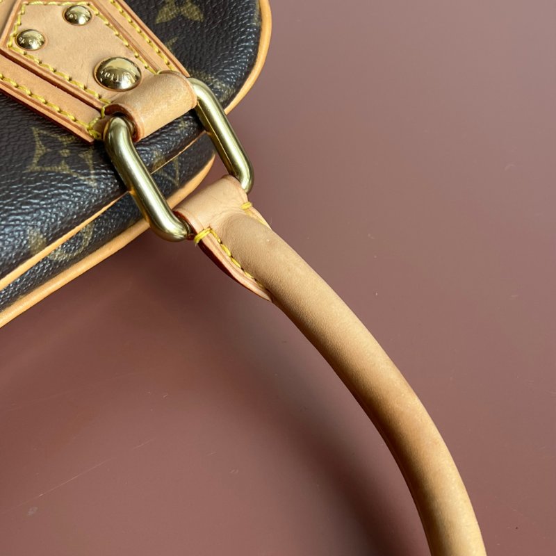 ::LOUIS VUITTON:: LV M40026 Manhattan Monogram Shoulder Bag PM 曼哈頓包 手提包 屋馬蘇曼包-11