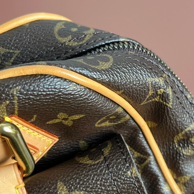 ::LOUIS VUITTON:: LV M40026 Manhattan Monogram Shoulder Bag PM 曼哈頓包 手提包 屋馬蘇曼包-20