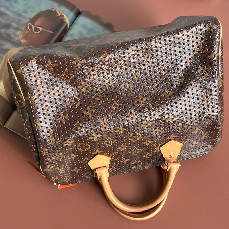 限定特殊款 ::LOUIS VUITTON:: LV M95182 咖啡色經典花紋SPEEDY 30鏤空手提波士頓包-1