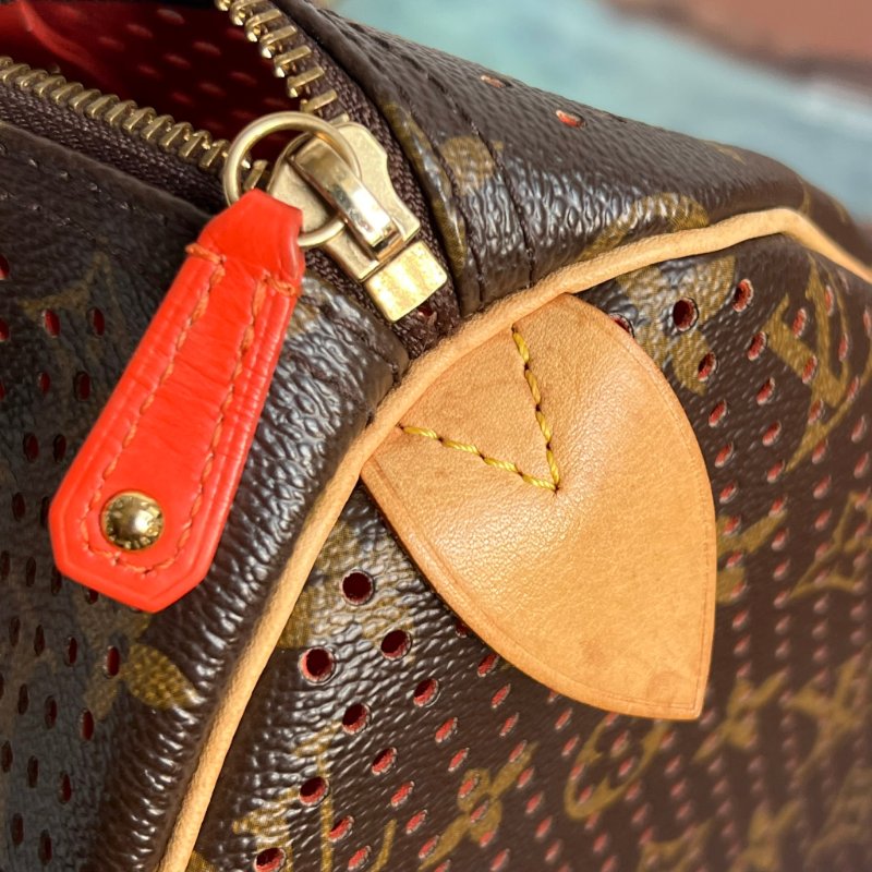 限定特殊款 ::LOUIS VUITTON:: LV M95182 咖啡色經典花紋SPEEDY 30鏤空手提波士頓包-12