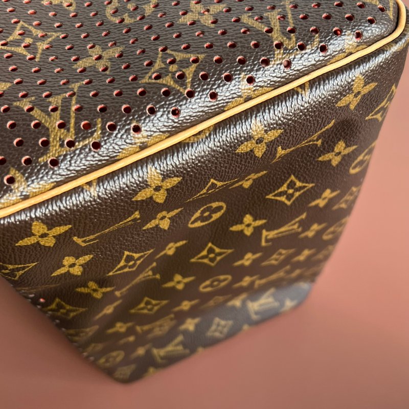 限定特殊款 ::LOUIS VUITTON:: LV M95182 咖啡色經典花紋SPEEDY 30鏤空手提波士頓包-16