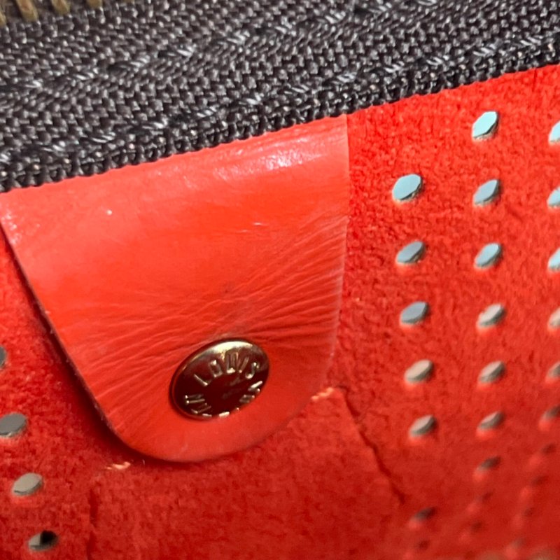 限定特殊款 ::LOUIS VUITTON:: LV M95182 咖啡色經典花紋SPEEDY 30鏤空手提波士頓包-33